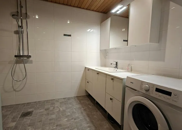 Spacious For 6 With Sauna شقة أولو